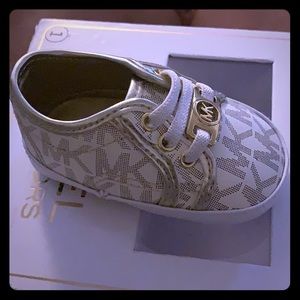 Micheal kors kids shoes